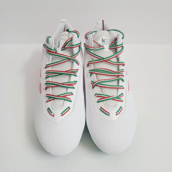 Athletic_Shoes